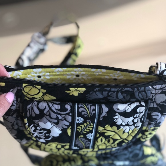 Vera Bradley Crossbody Bag - Picture 4 of 7
